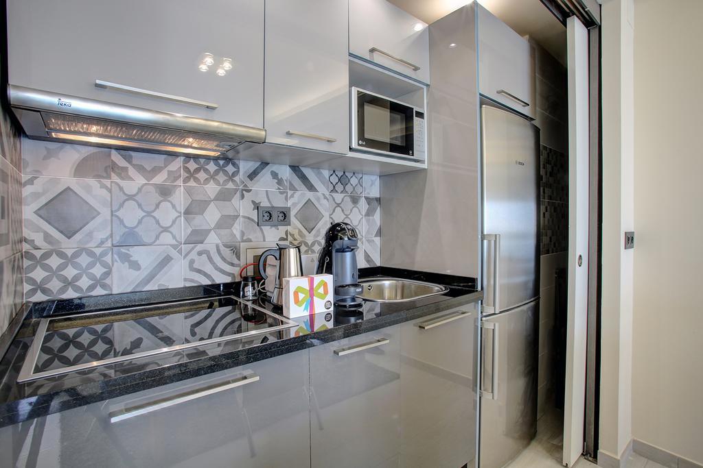 Royal Executive Suite مالقة المظهر الخارجي الصورة