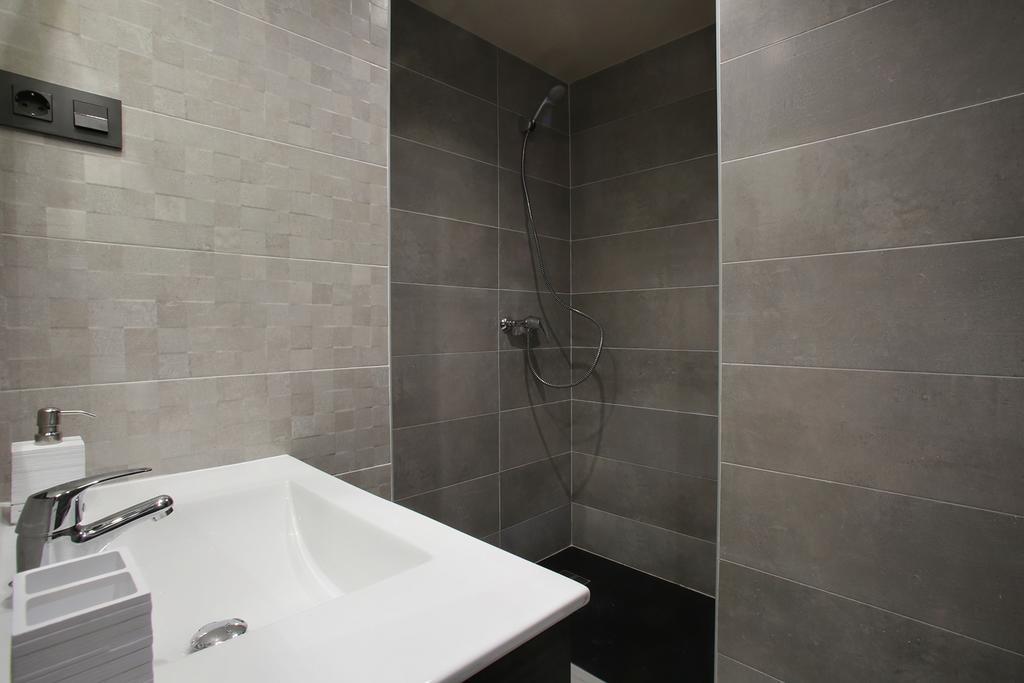 Royal Executive Suite مالقة المظهر الخارجي الصورة