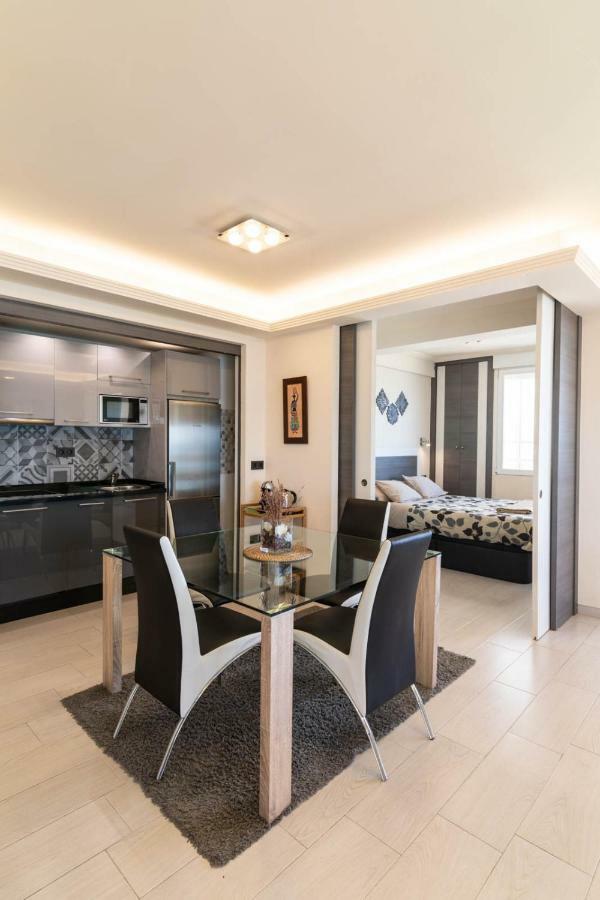 Royal Executive Suite مالقة المظهر الخارجي الصورة